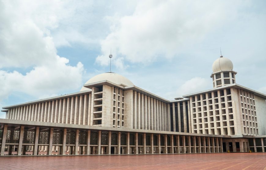Jakarta Culture and Landmarks Full Day Tour